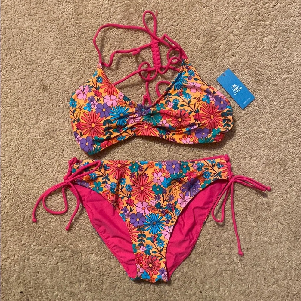 Cupshe Pink and Blue Floral Bikini Swim Set - Picture 1 of 2